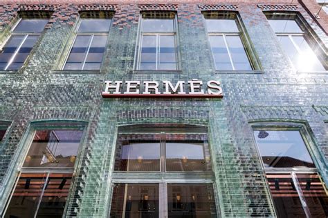 buro de binnenstad hermes|Hermès Moves Into MVRDV's Crystal House in Amsterdam.